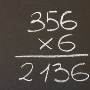 8 Folhas com Contas de Multiplicação do 2 ao 9