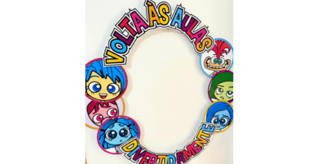 BAMBOLÊ VOLTA ÀS AULAS DIVERTIDAMENTE